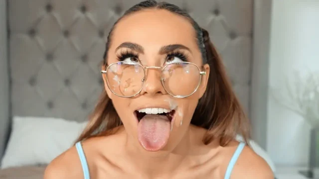 Nergy Slut se va Ahwega cuando conduce mucho - Chicas desnudas